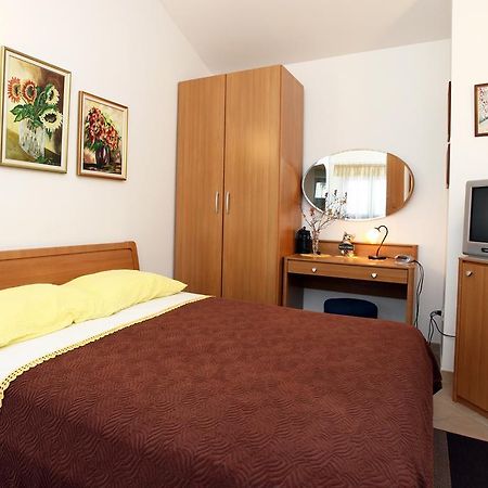 Parenzana Sea View Apartments Sk Portoroz Exterior photo