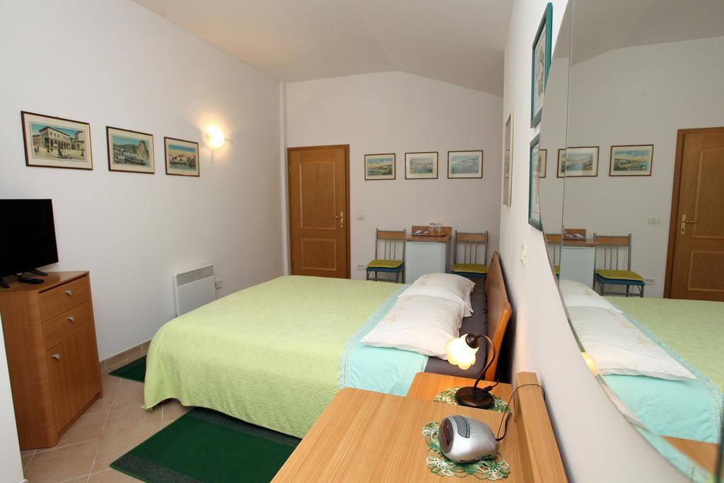 Parenzana Sea View Apartments Sk Portoroz Exterior photo