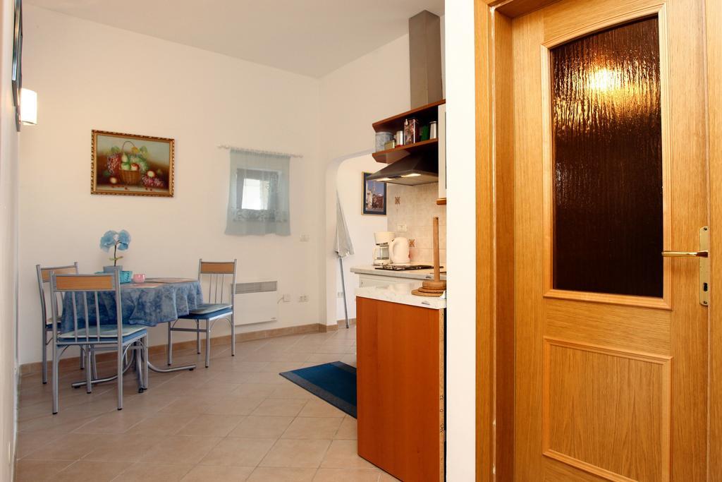 Parenzana Sea View Apartments Sk Portoroz Exterior photo